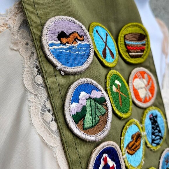 Vintage Scout Sash Green With 14 Merit Badges 28 in long - Picture 8 of 10